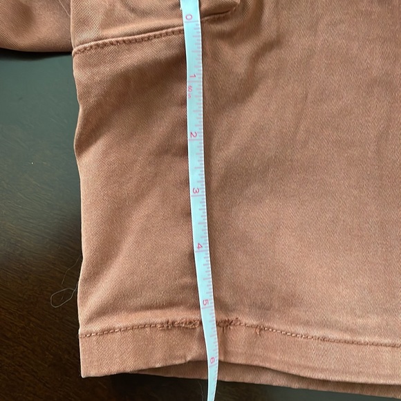 NWOT Chino style shorts - Picture 3 of 5
